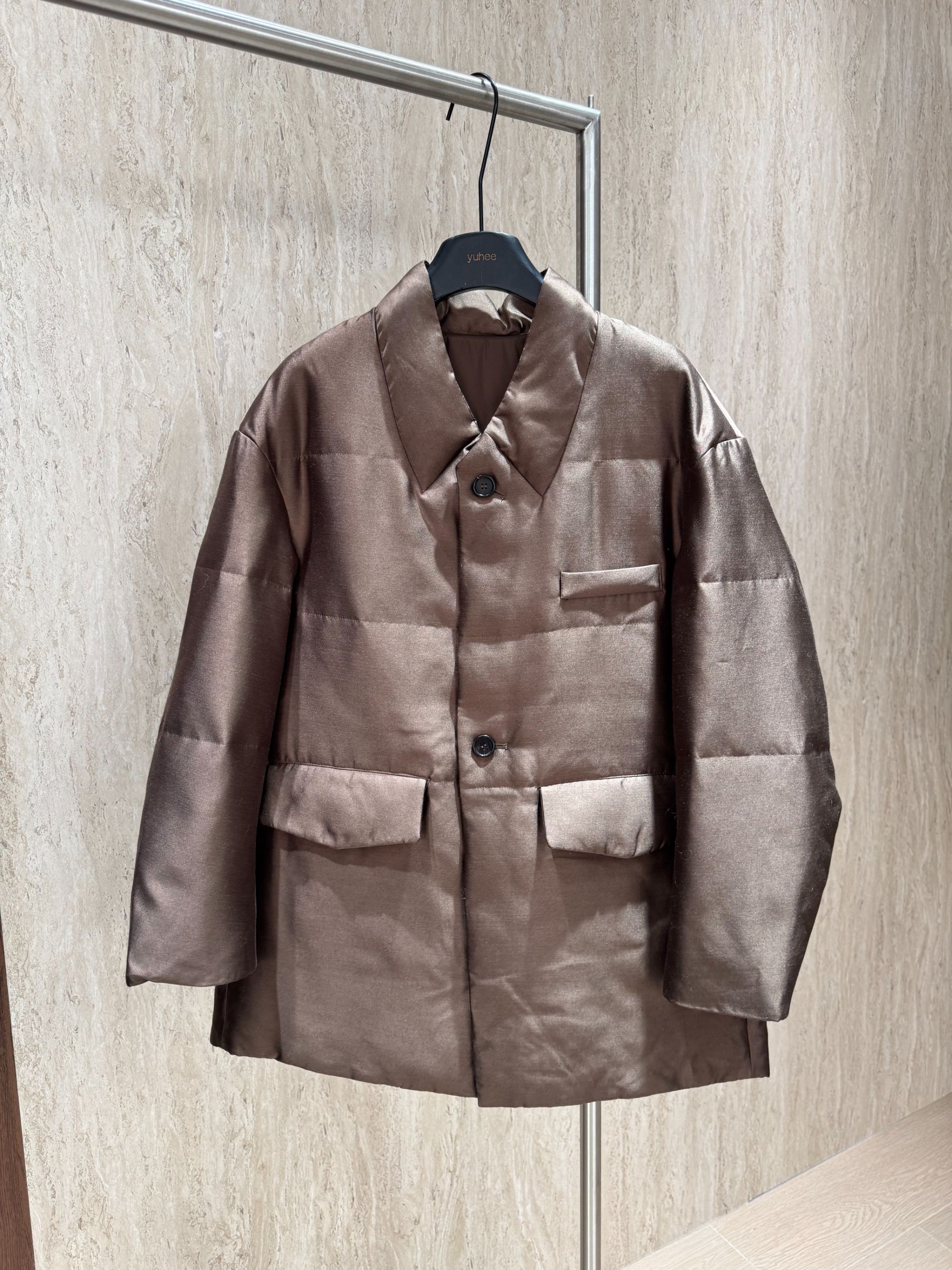 yuhee ''富人区’‘高品质亮面法式气质鹅绒服