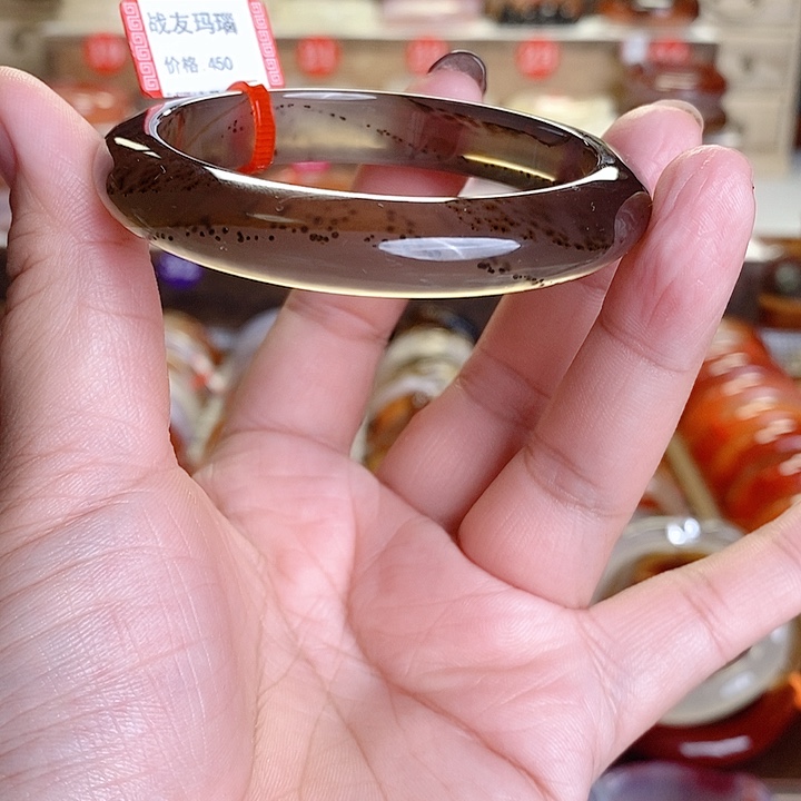 玛瑙/玉髓手镯未镶嵌(****?