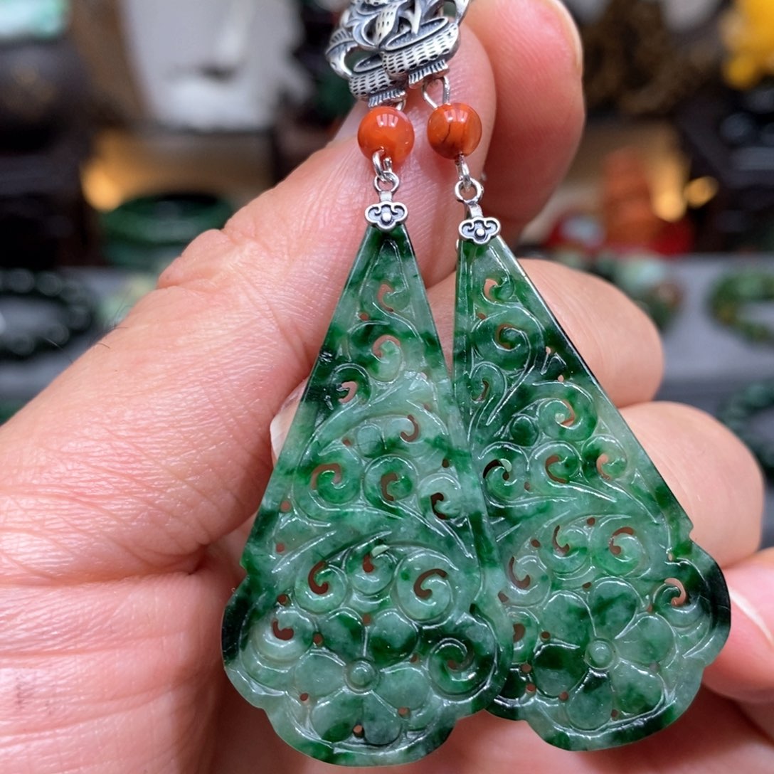 翡翠耳饰银S925镶嵌漂亮美眉