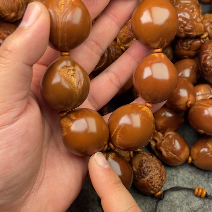 橄榄核手串敬*年橄榄核手持