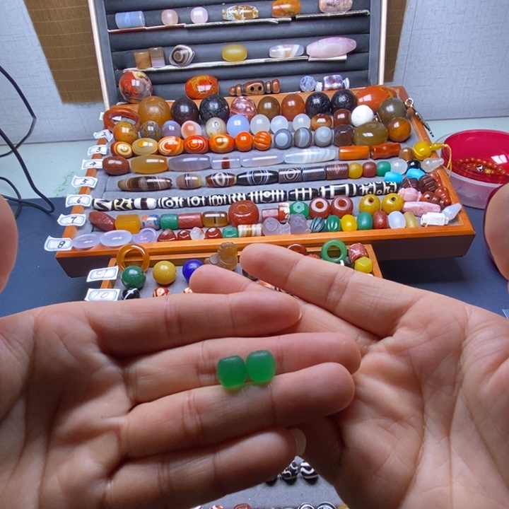 玛瑙/玉髓未镶嵌巴西玛瑙饰品桶珠