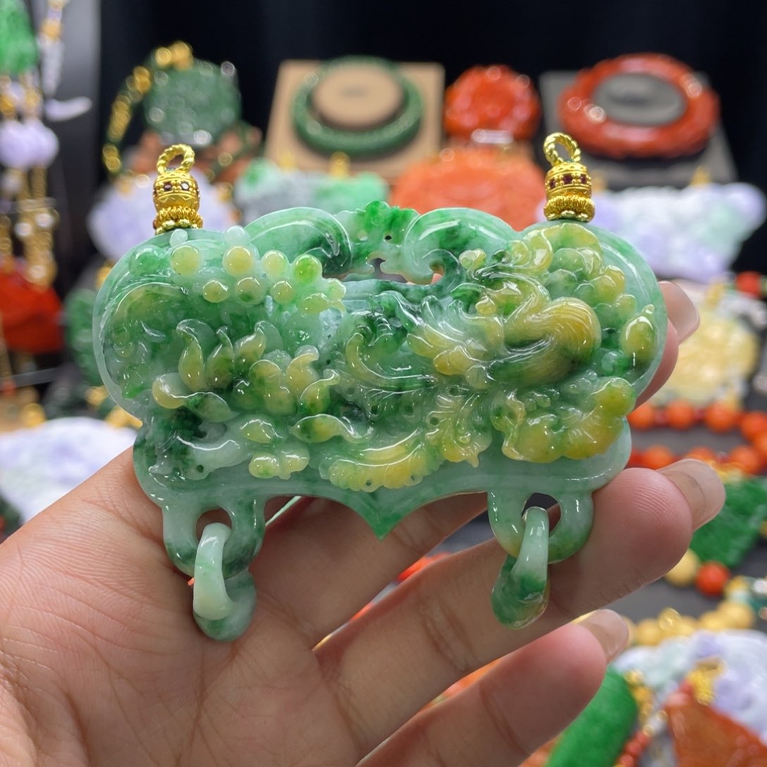 翡翠颈饰未镶嵌代编织