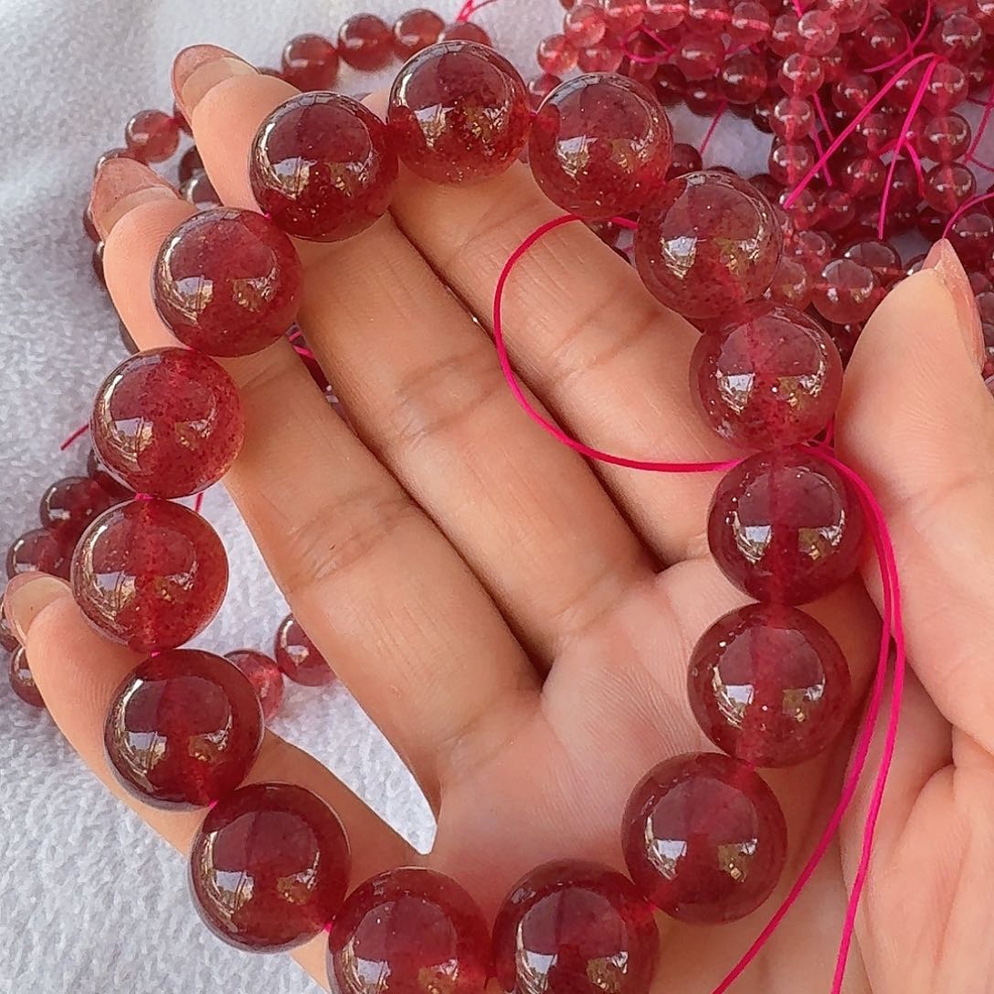 水晶手链未镶嵌小**?