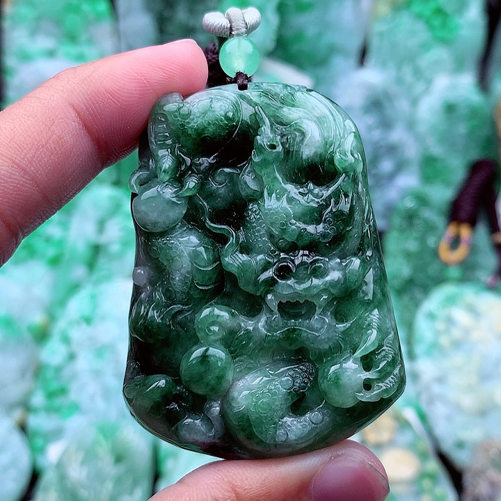翡翠吊坠(不含链)未镶嵌