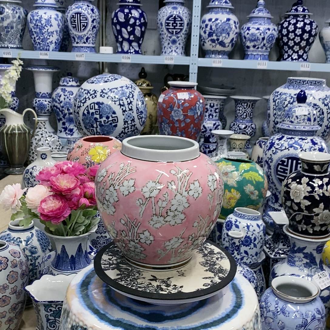 【闪购商品】摆件粉釉大肚瓶瓷器摆件…………………………
