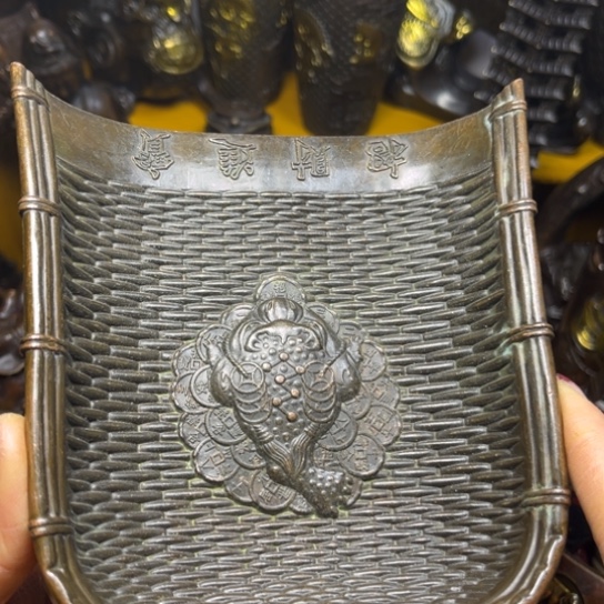 精美铜器精美摆件