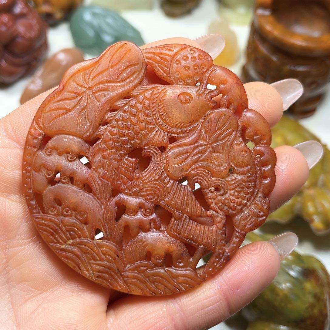 白玉菩提吊坠白玉菩提吊坠