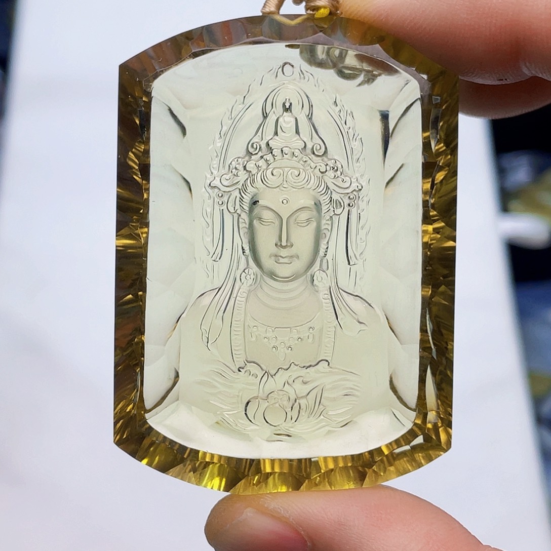 福***赵未镶嵌水晶颈饰黄水晶千禧面观音吊坠