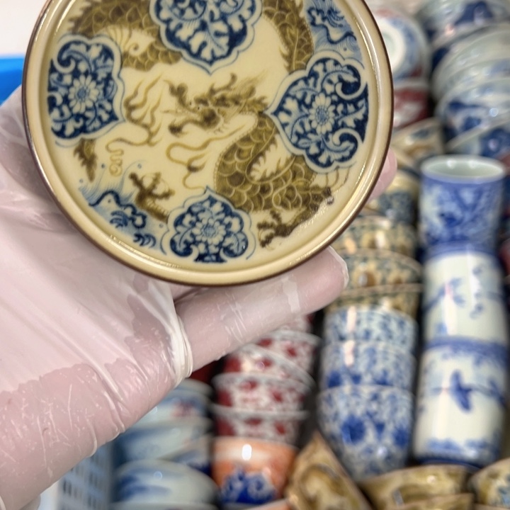 瓷片釉里红穿花龙实心盖置全品