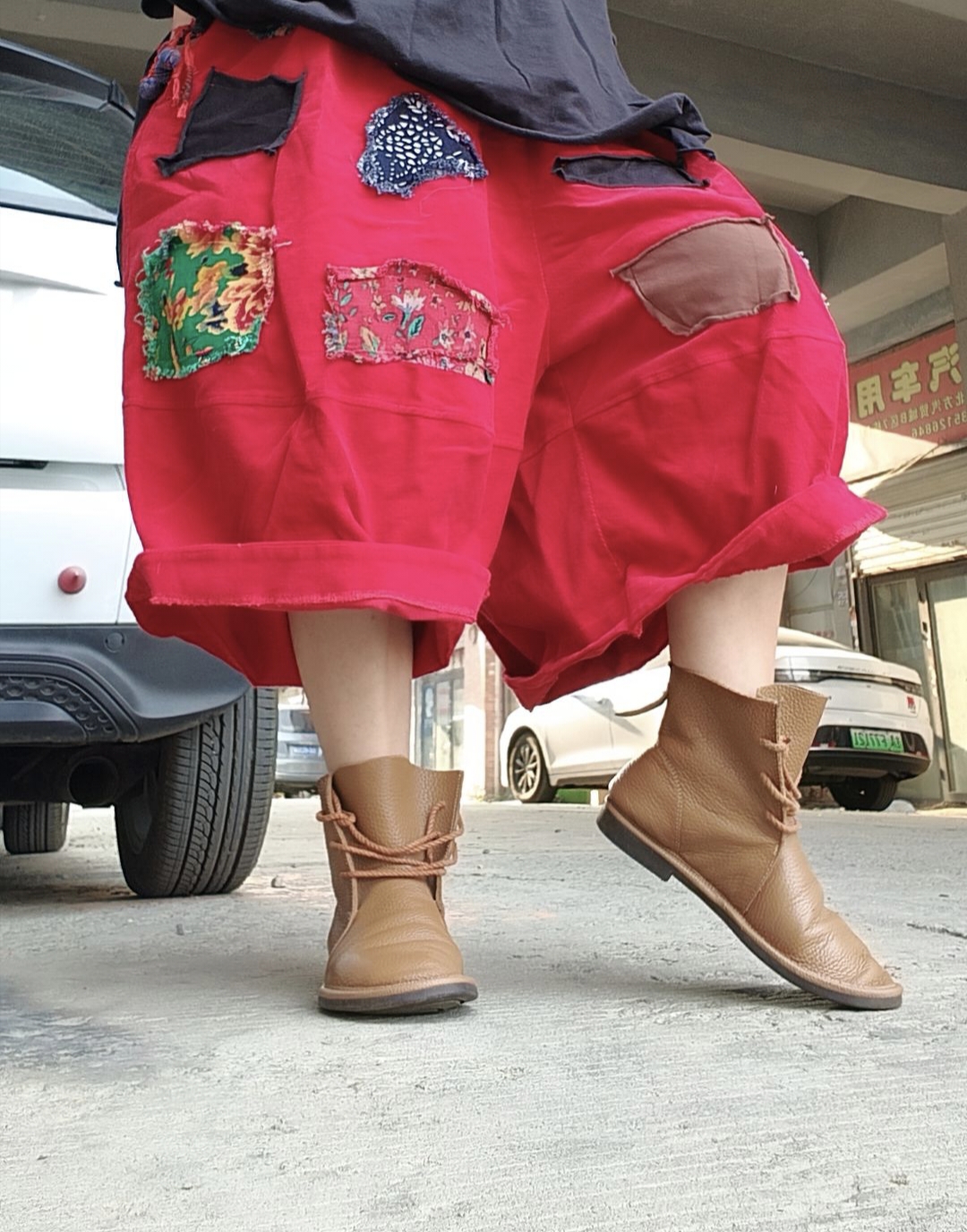 无吊牌水洗做旧红灯芯绒补丁叮当裤，补丁颜色随机发