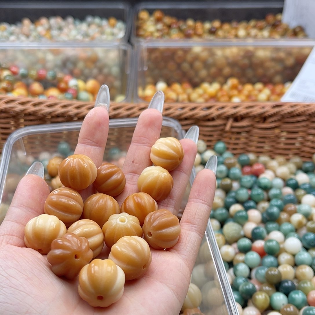 白玉菩提吊坠雅*娜q18mm/14颗