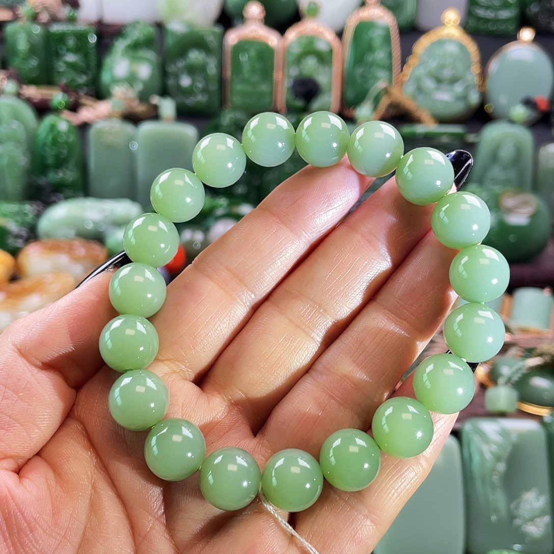 和田玉手串未镶嵌