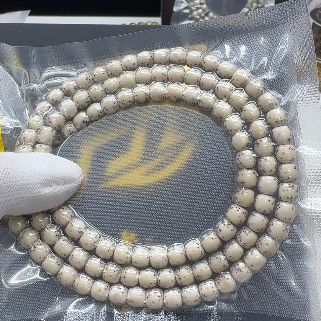 小***杨吊坠星月菩提136一物一图糯冰大眼睛7左右108