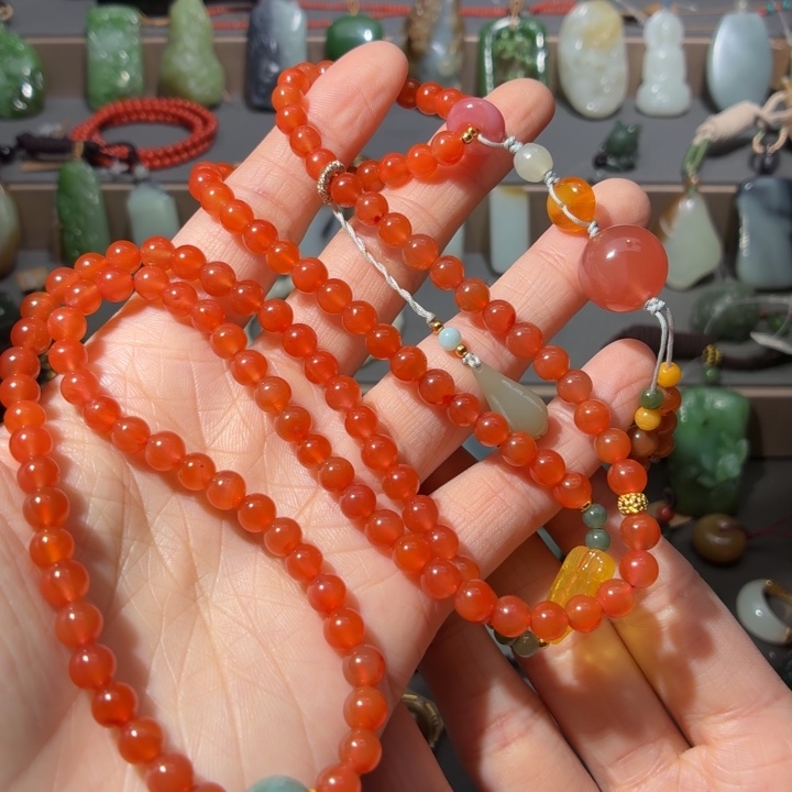 南红玛瑙未镶嵌颈饰