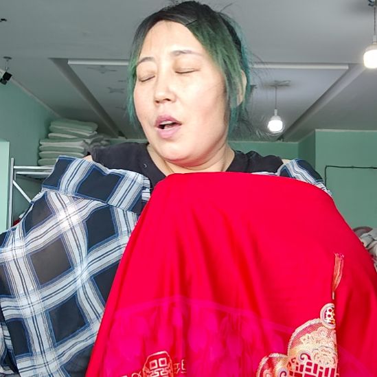 棉高端大床双人四件套。