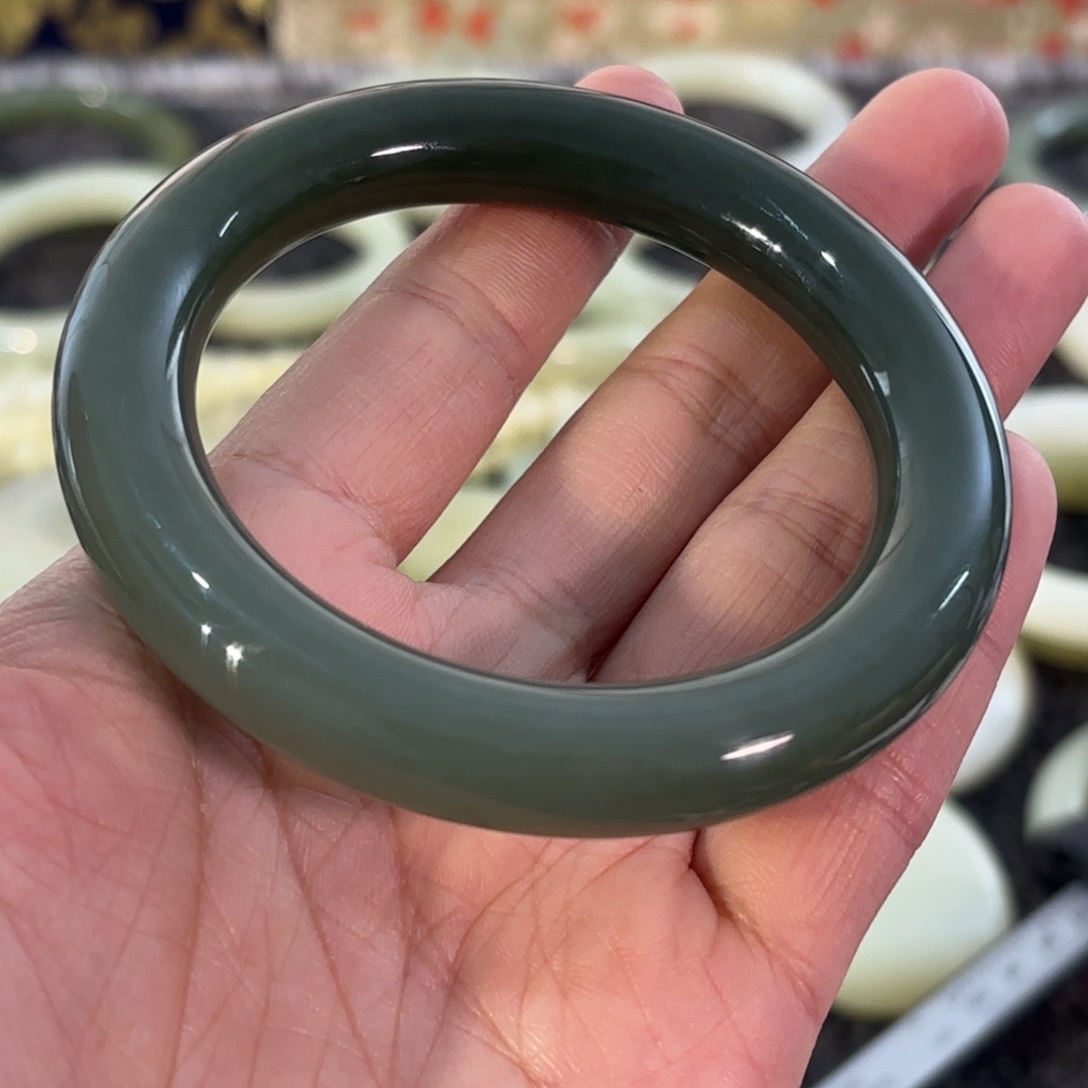 和田玉（糖玉）未镶嵌手链57