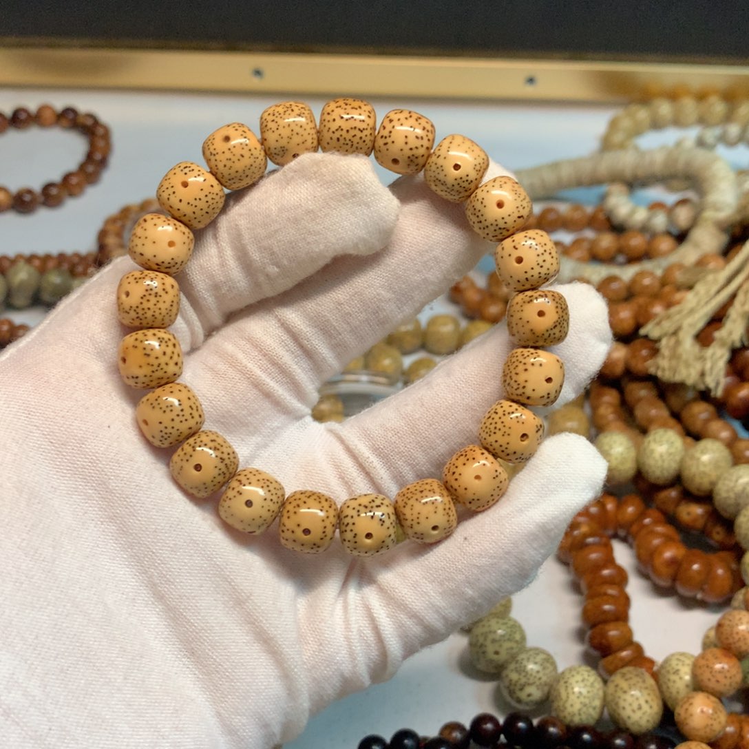 吊坠星月菩提霁***卍1110奶油皮月留白