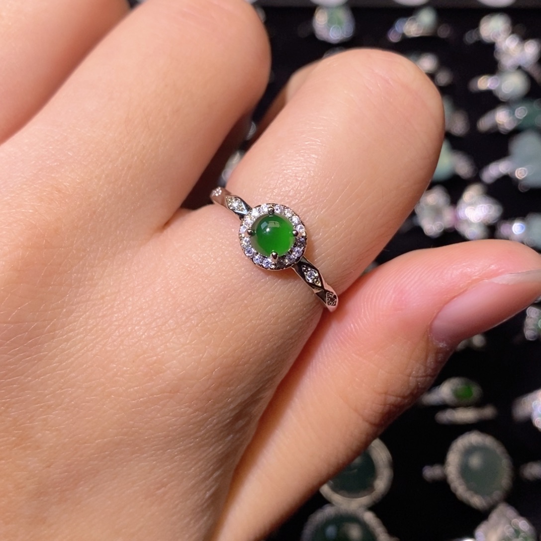 翡翠未镶嵌颈饰天然