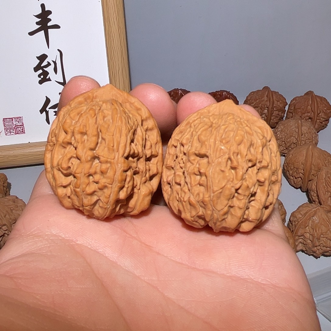 文玩核桃吊坠四喜丸子