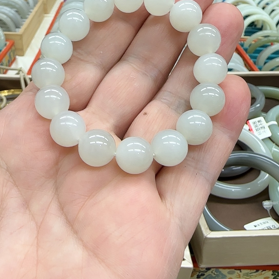 和田玉（糖玉）未镶嵌手链