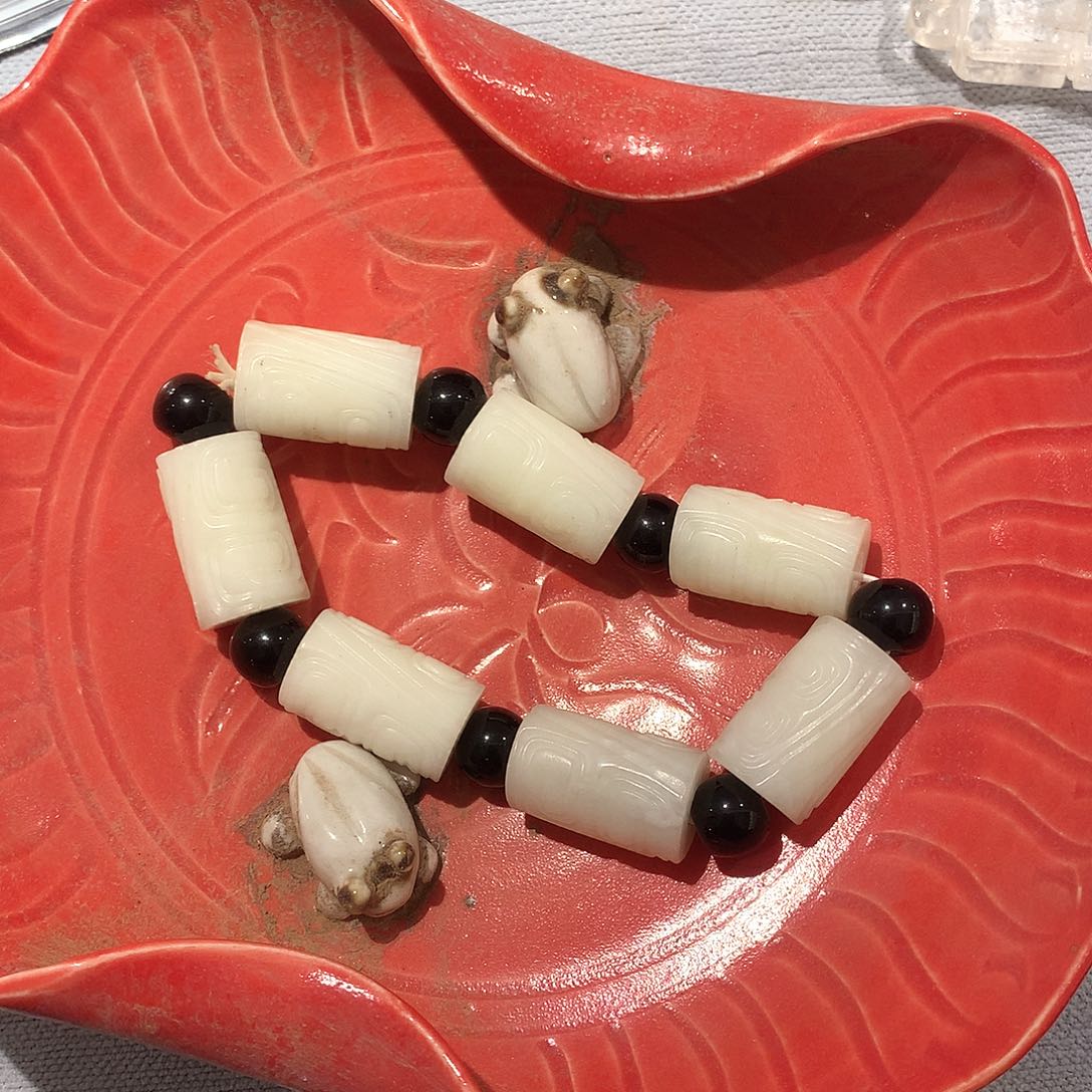 佛**中精美礼品赠送价值