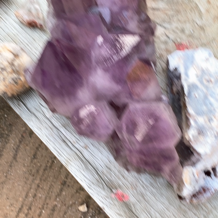 闪***电大型摆件（非配饰）未镶嵌紫晶