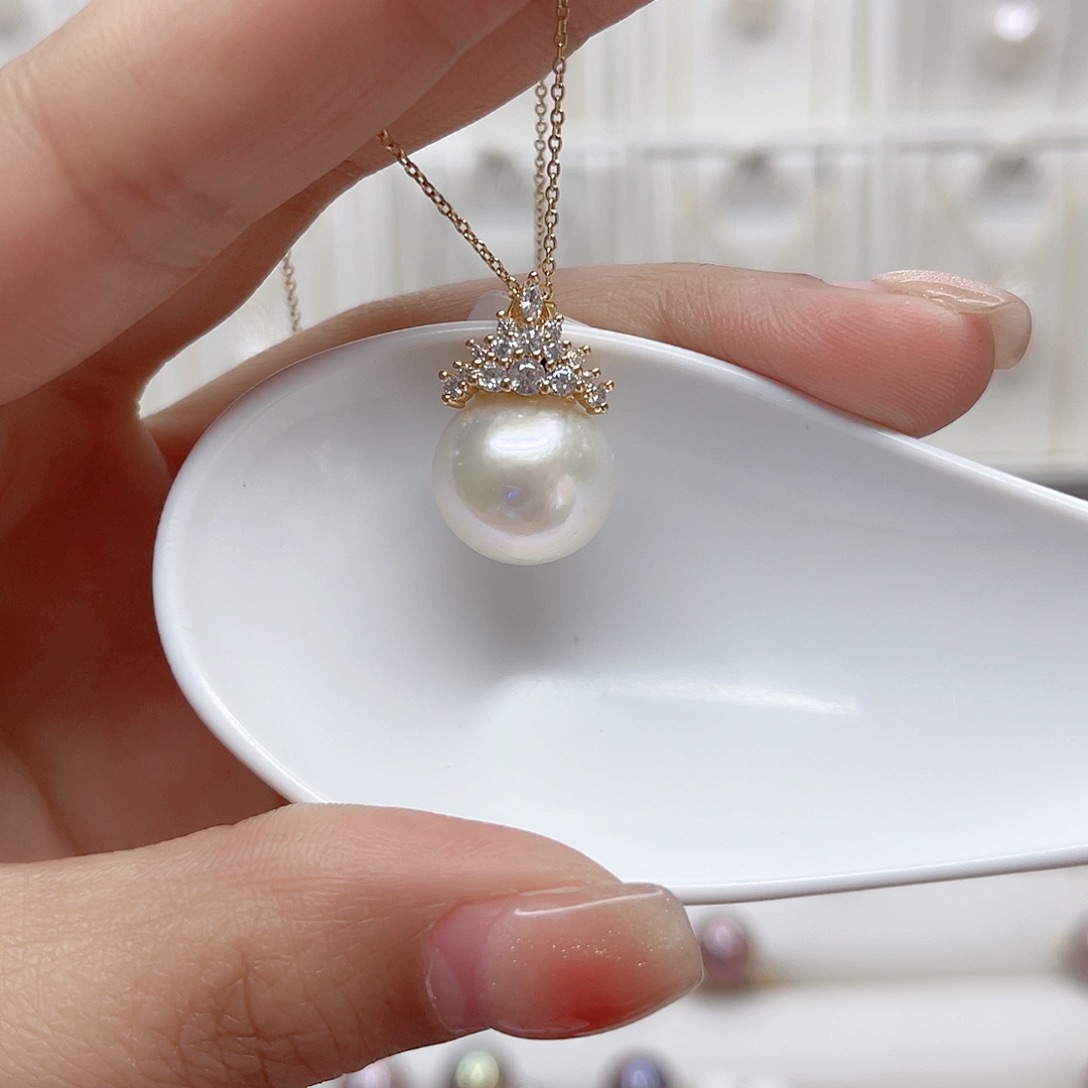 淡水珍珠吊坠(赠链)未镶嵌