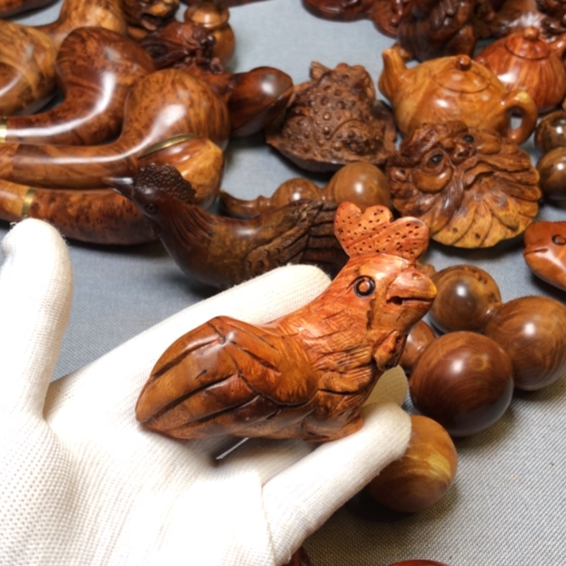 【闪购商品】木麻梨疙瘩火琉璃手把件