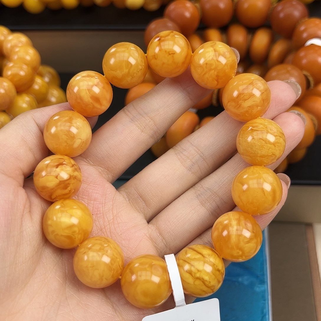 未镶嵌颈饰琥珀D***n蜜蜡