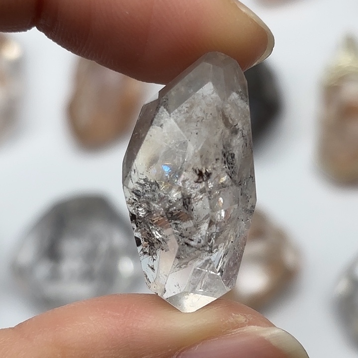 未镶嵌水晶颈饰闪灵钻29mm+