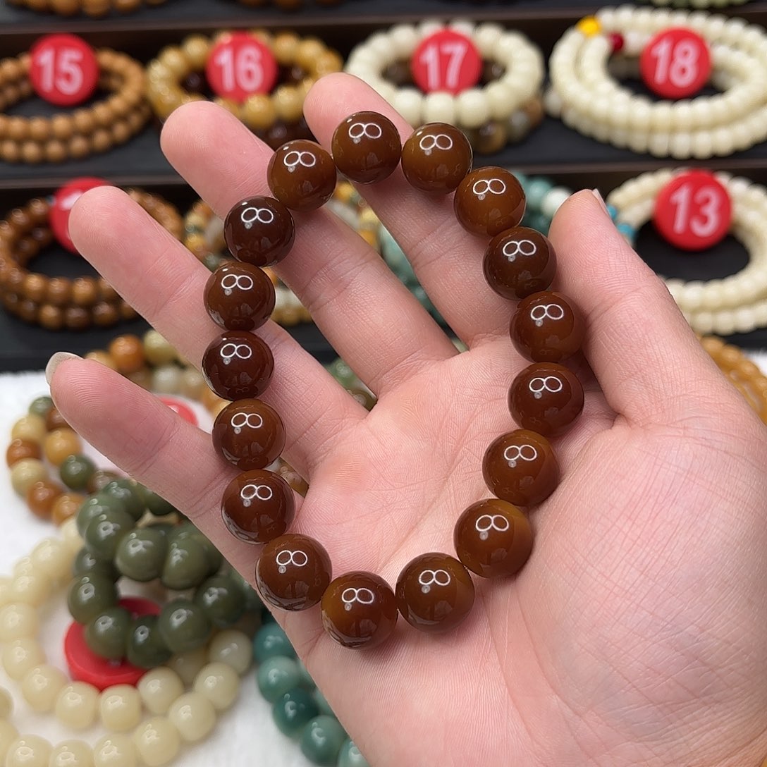 呓***e菩提根/象牙果手串菩提根