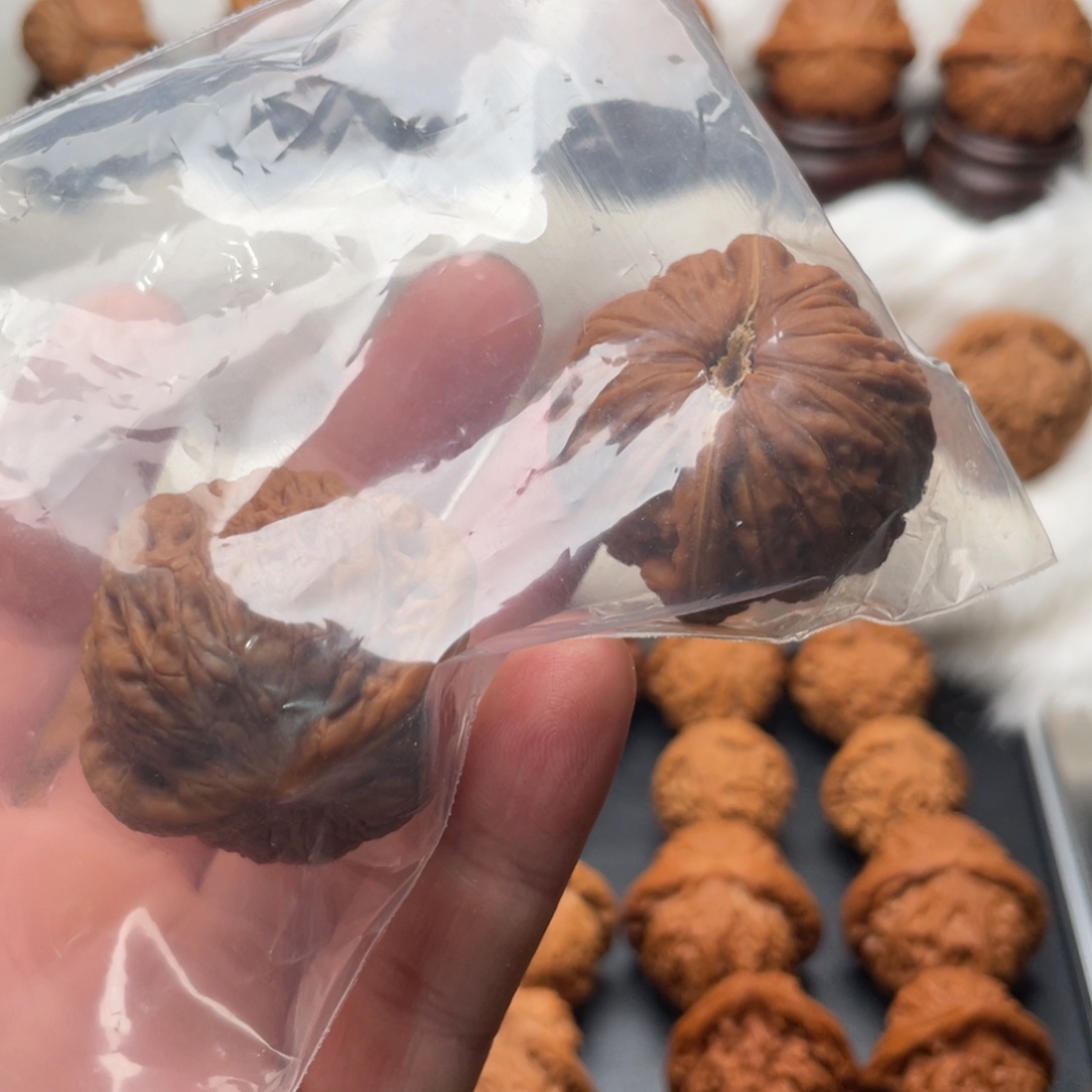 文玩核桃吊坠爱***祥铁锤
