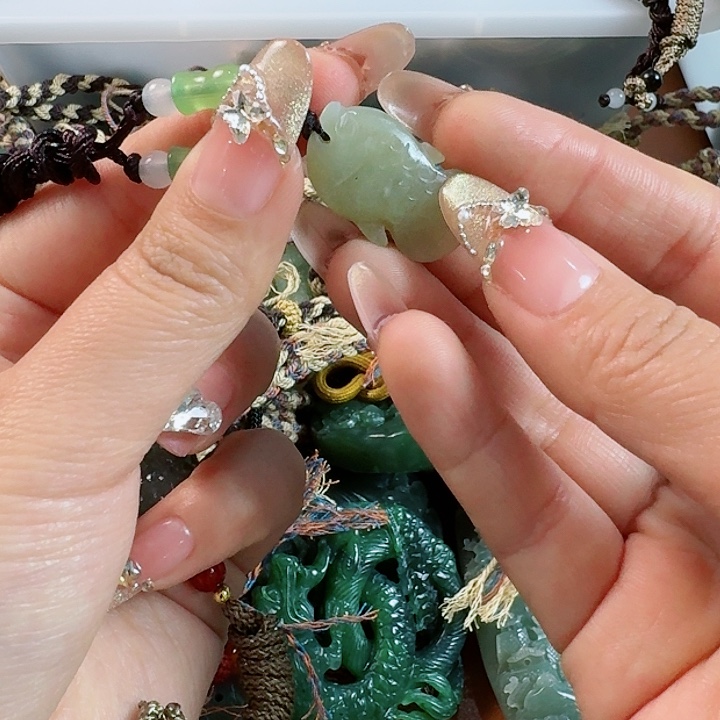 和田玉挂件未镶嵌