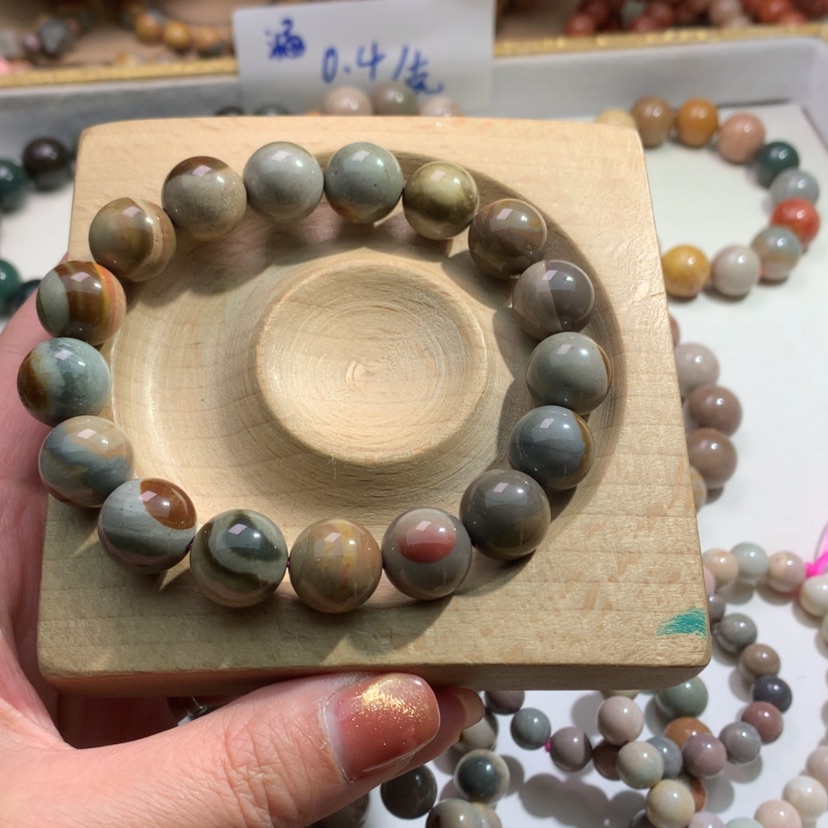 【闪购商品】石英质玉手链足铂镶嵌