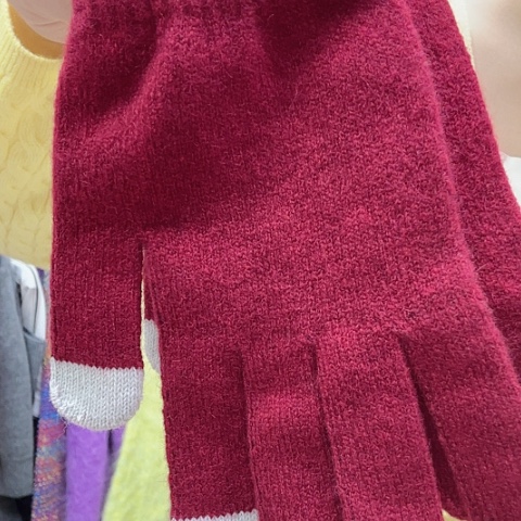 羊绒手套特价福利