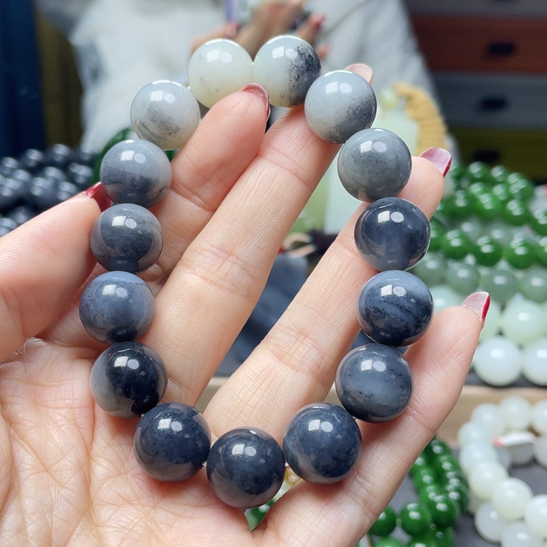 和田玉手链未镶嵌