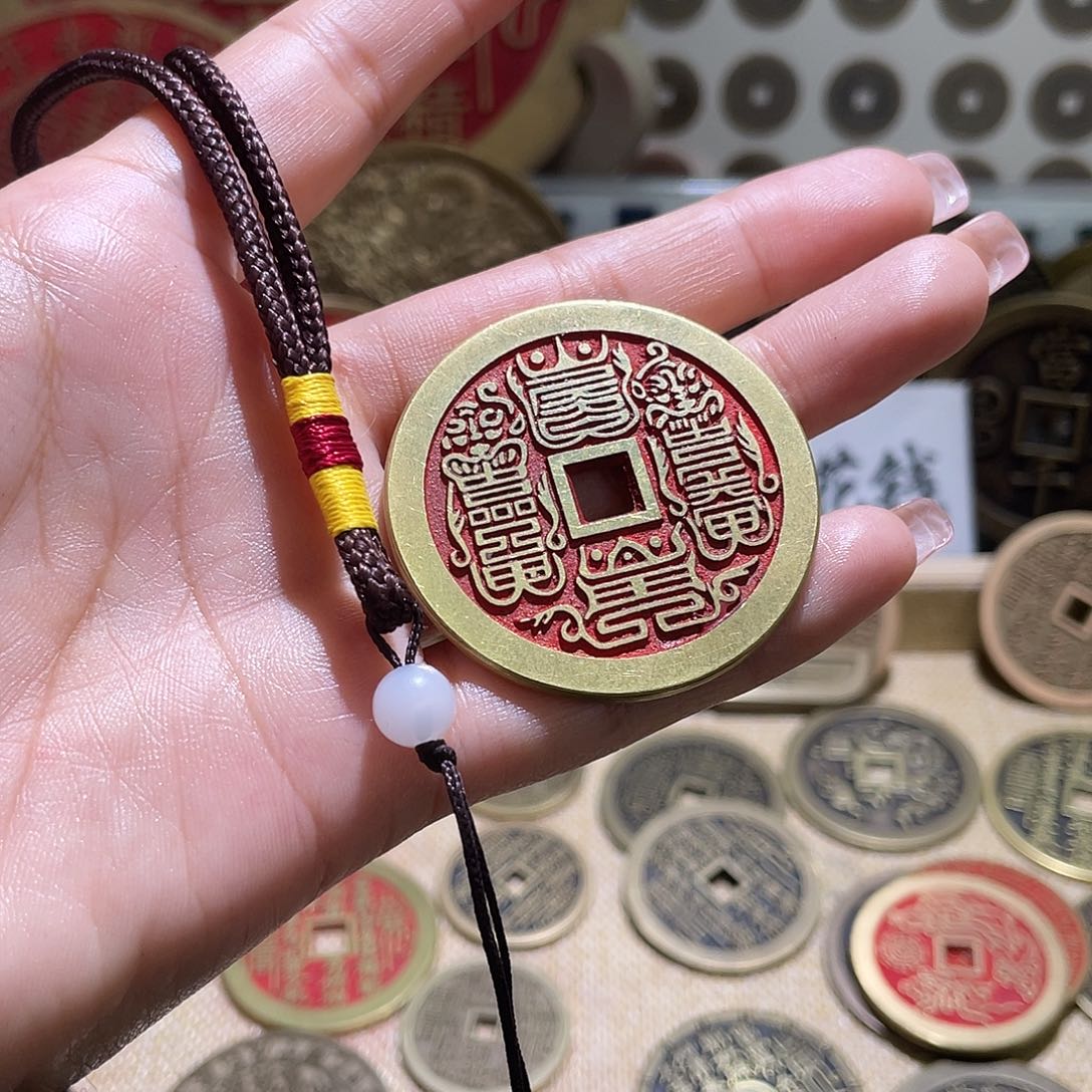 铜铜现代仿制工艺品花钱