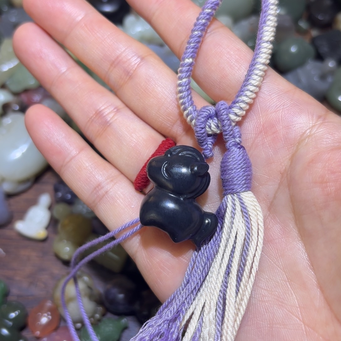 和田玉未镶嵌珠宝半成品