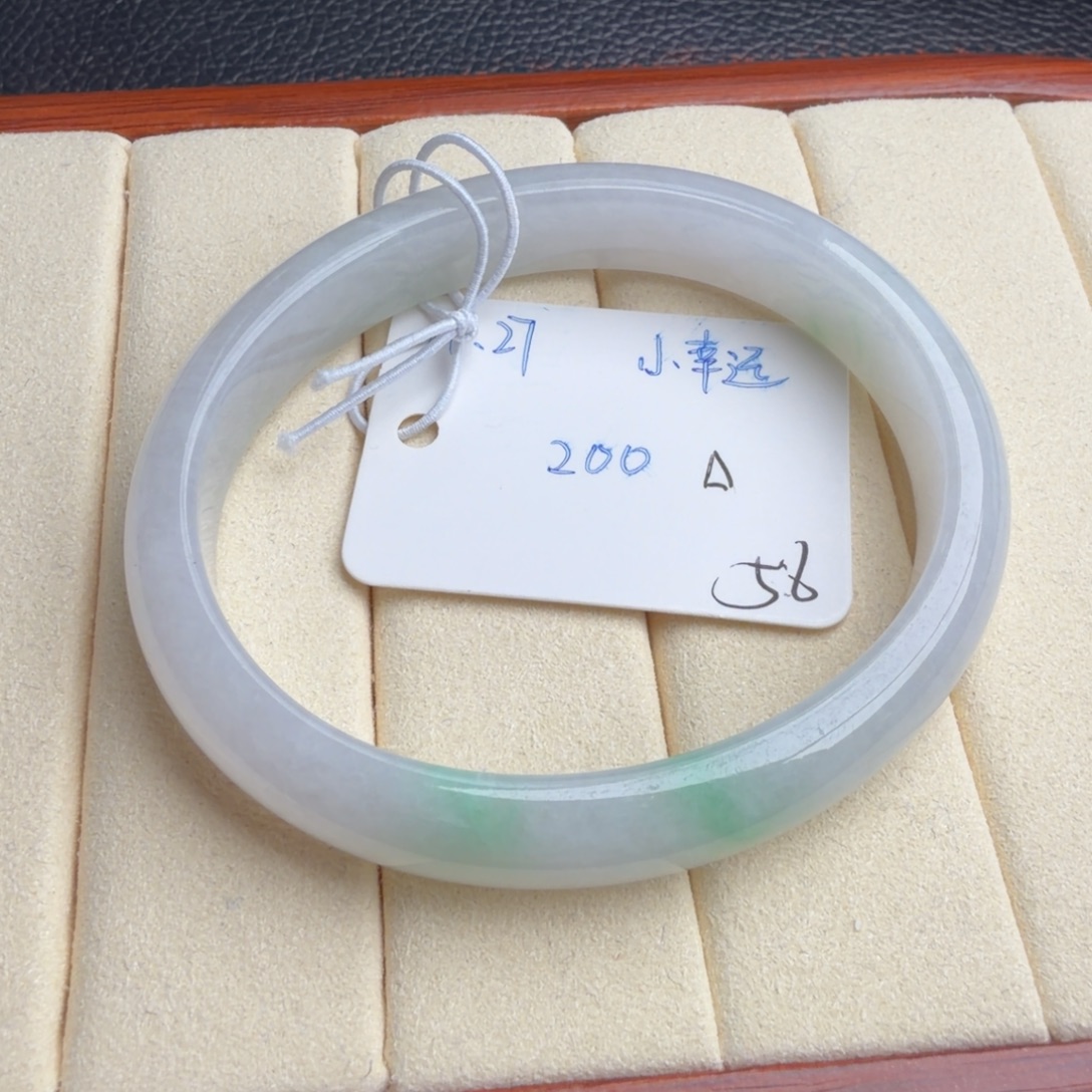 定制翡翠未镶嵌56贵妃