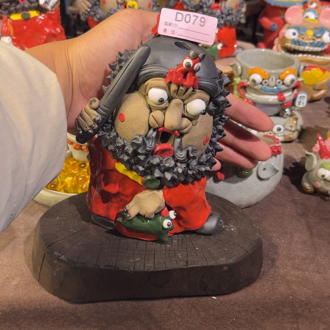 西***业泥塑纯手工茶宠摆件