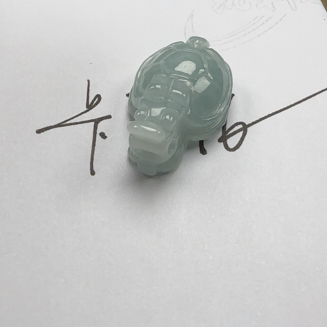 翡翠未镶嵌颈饰8986ioouu