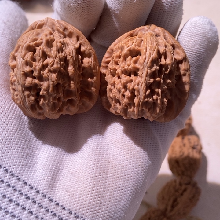 手串文玩核桃校****笋…………