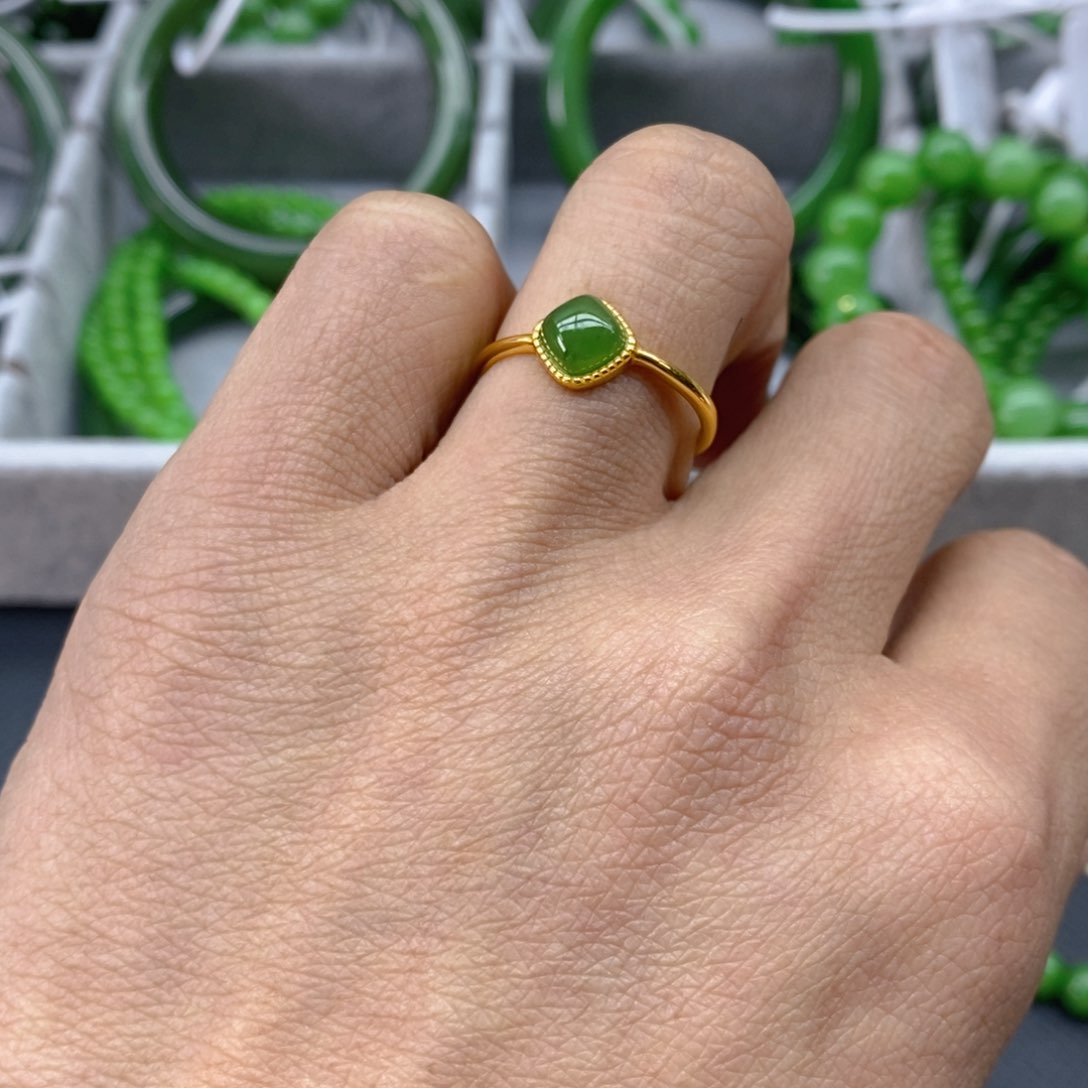 和田玉（碧玉）颈饰银S925镀金镶嵌