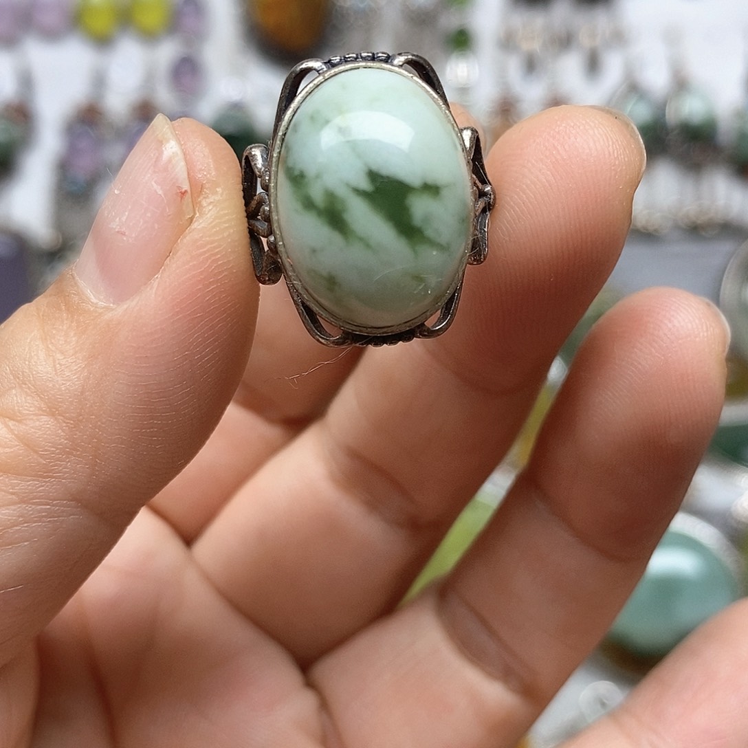 蛇纹石玉戒指银S925镶嵌