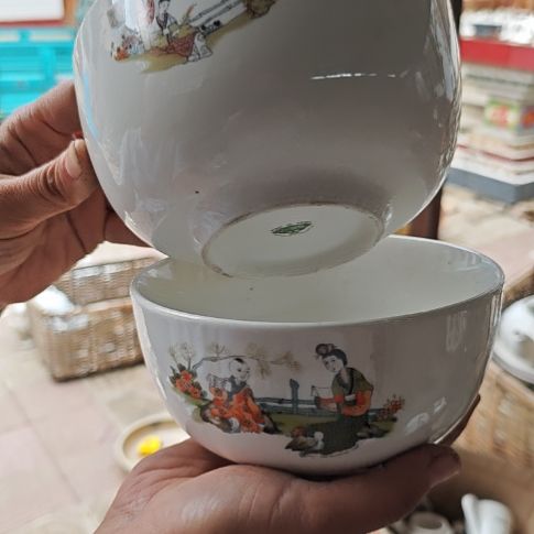 库存微瑕三娘教子碗两个