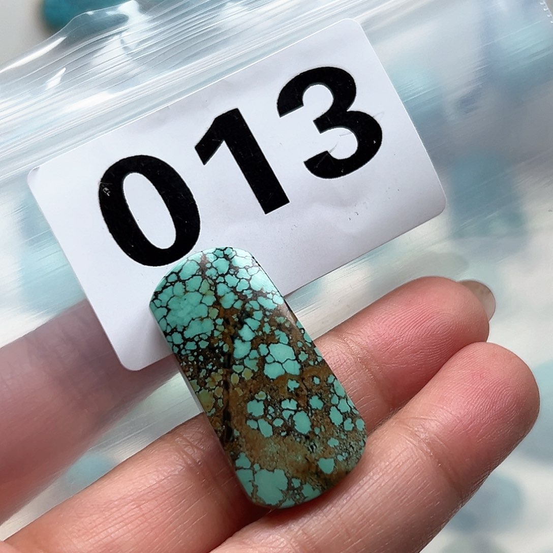 绿松石珠宝奇石未镶嵌真**姥