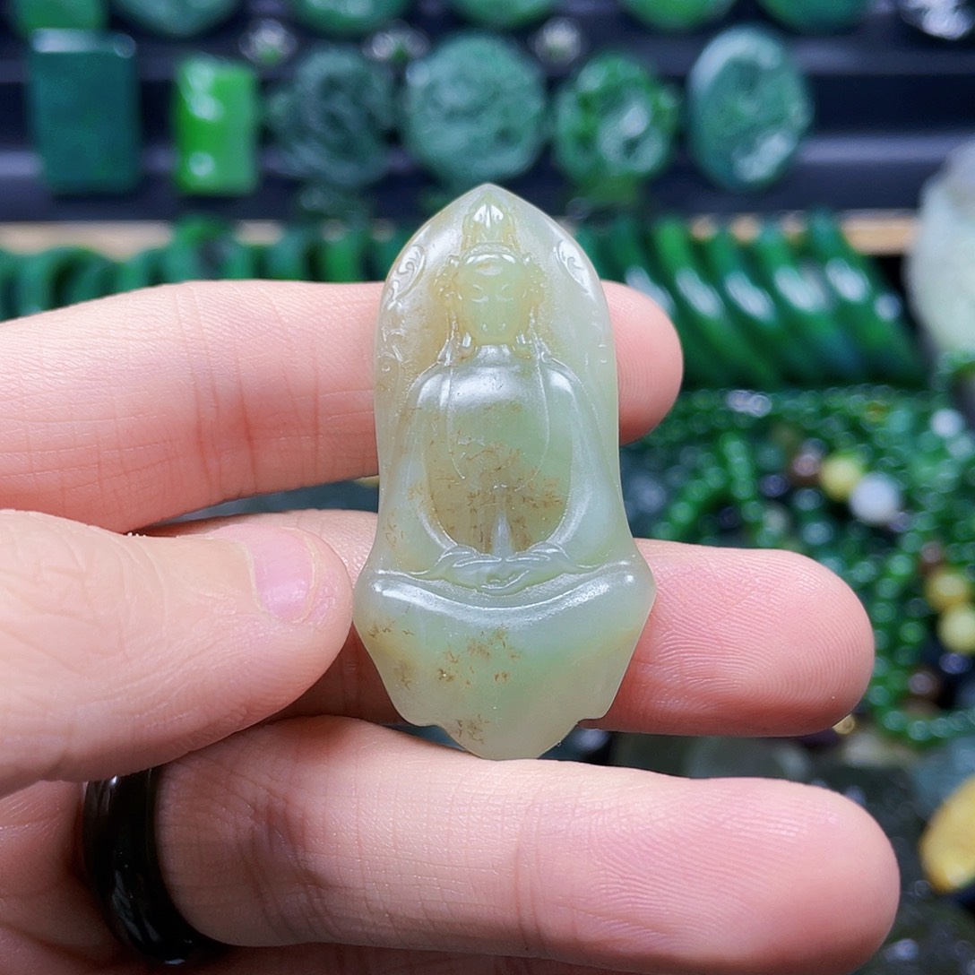 和田玉未镶嵌珠宝半成品