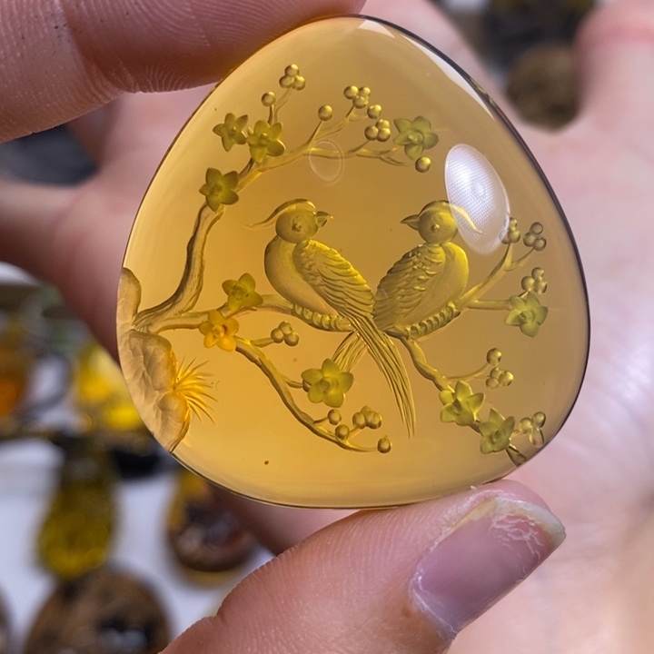 未镶嵌琥珀琥珀画