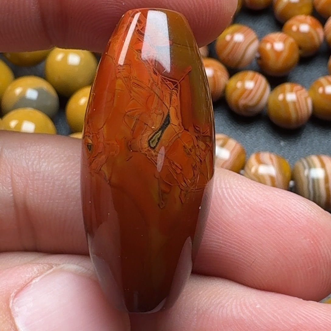 玛瑙/玉髓未镶嵌珠宝奇石