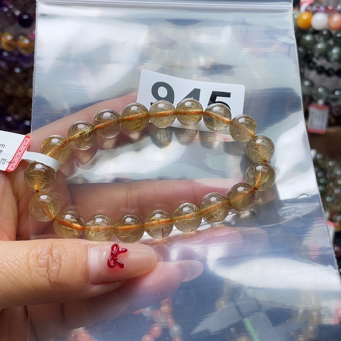 水晶手串945。未镶嵌